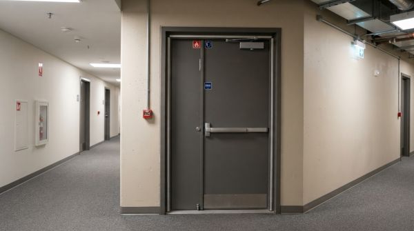 Meilleures portes coupe-feu pour la protection de vos locaux